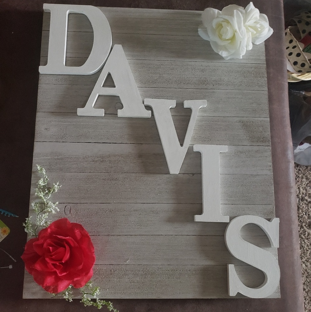 Custom Crafts - Picture 3 of 4